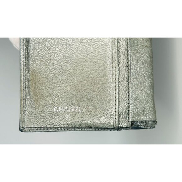 Chanel Metallic Grey Leather Long Wallet with CC Logo COA - Picture 4 of 16